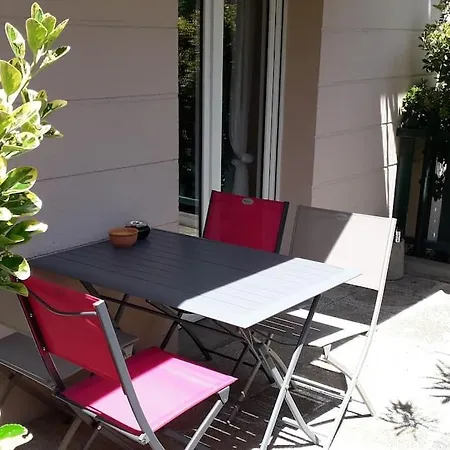 T2 Calme Proche Plages Et Commerces Et 2 Velos Apartamento *