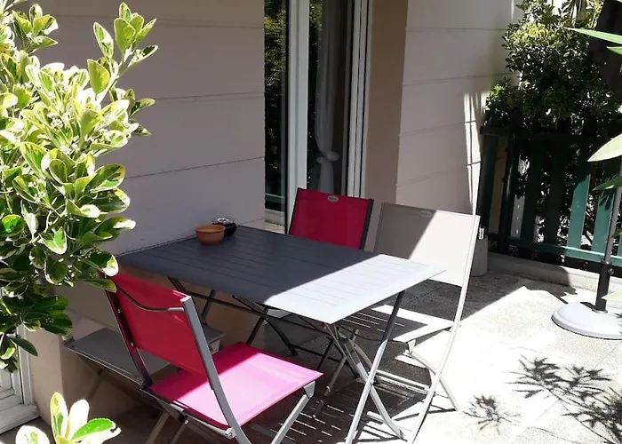 T2 Calme Proche Plages Et Commerces Et 2 Velos Appartement *